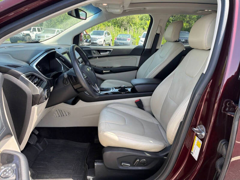 2017 Ford Edge Titanium