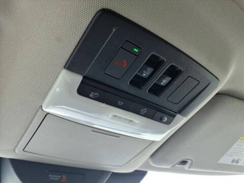 2023 Nissan Pathfinder SV