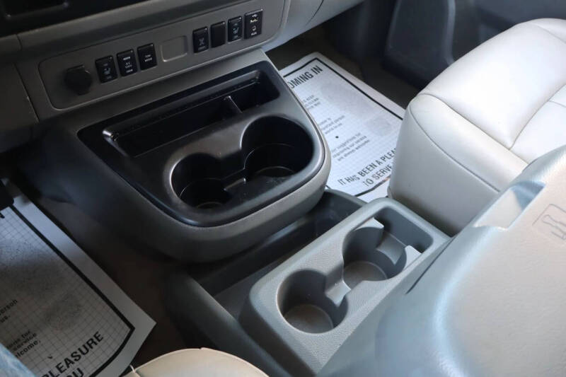 2015 Nissan NV