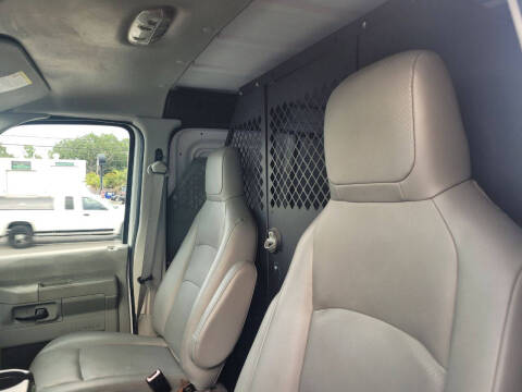 2013 Ford E-Series E-250