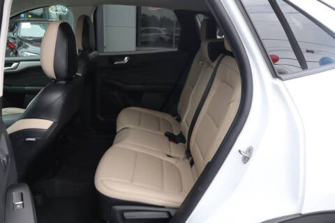 2022 Ford Escape Hybrid SEL
