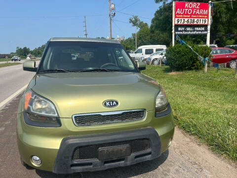 2010 Kia Soul +