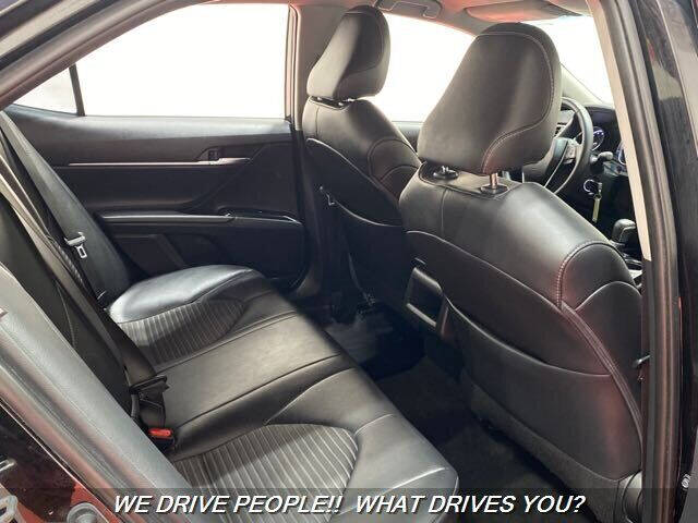 2018 Toyota Camry SE