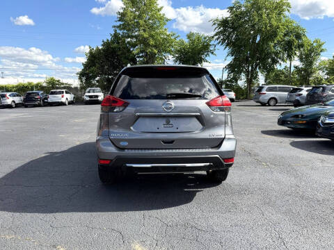 2017 Nissan Rogue SV
