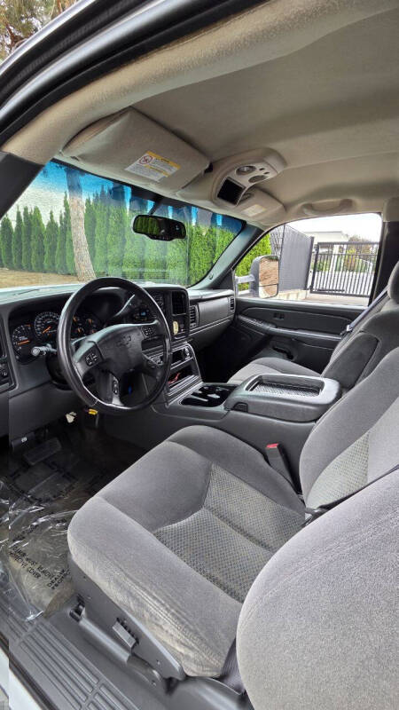 2006 Chevrolet Silverado 3500 LT1
