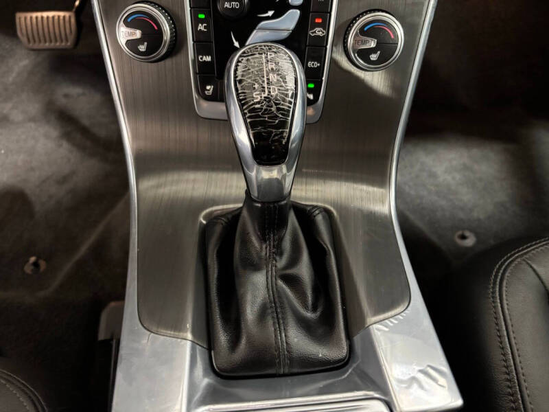 2016 Volvo S60 T5 Drive-E Premier