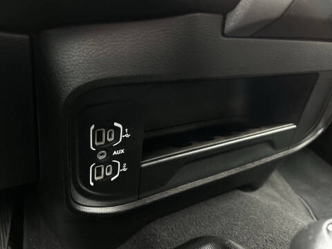 2024 RAM 3500 SLT