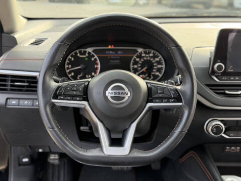 2021 Nissan Altima 2.5 SR