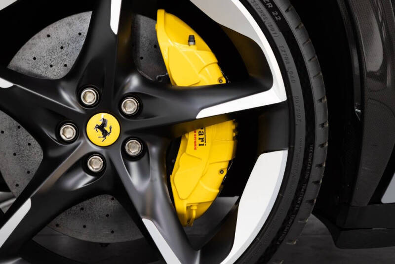 2025 Ferrari Purosangue