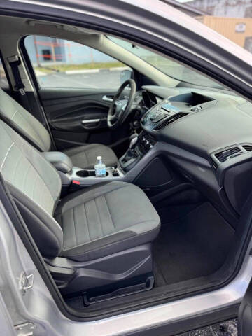 2015 Ford Escape SE