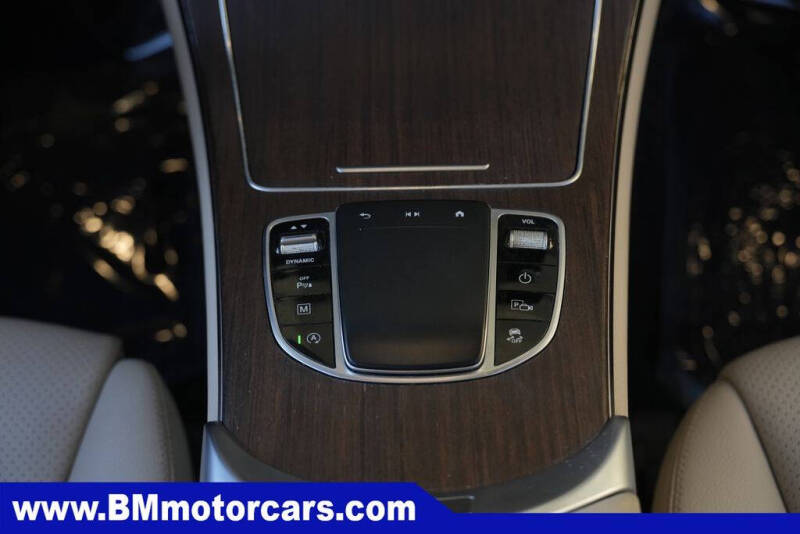 2022 Mercedes-Benz GLC GLC 300 4MATIC