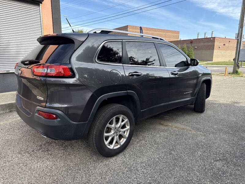 2015 Jeep Cherokee Altitude