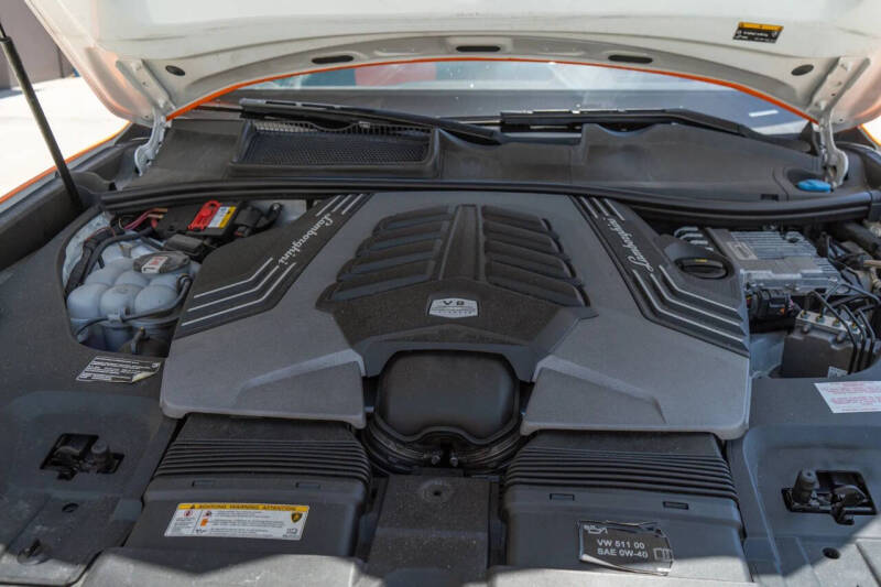 2022 Lamborghini Urus