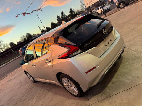 2025 Nissan LEAF S