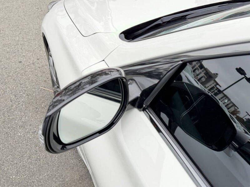 2023 Infiniti Q50 Sensory