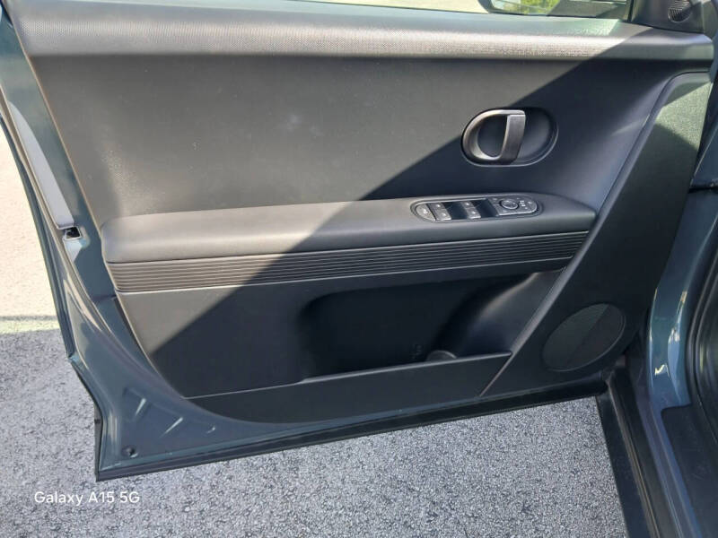 2025 Hyundai Ioniq 5 SEL