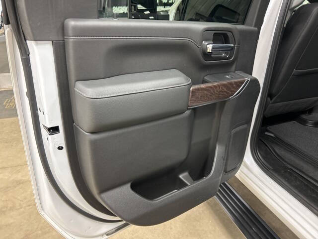 2023 GMC Sierra 3500HD