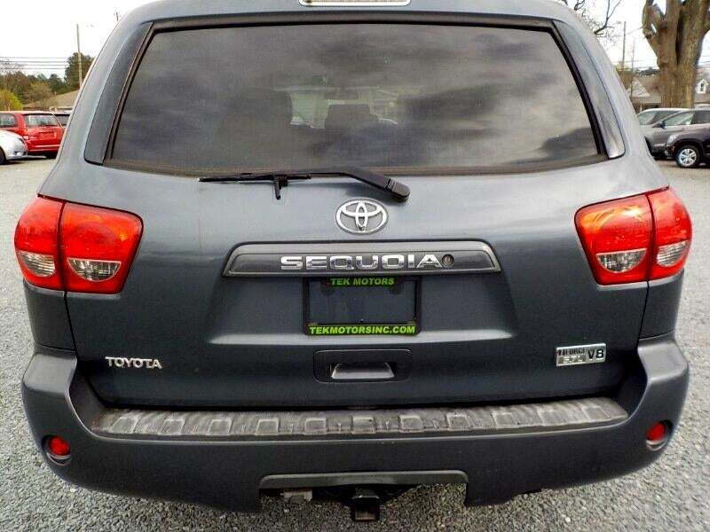2008 Toyota Sequoia SR5