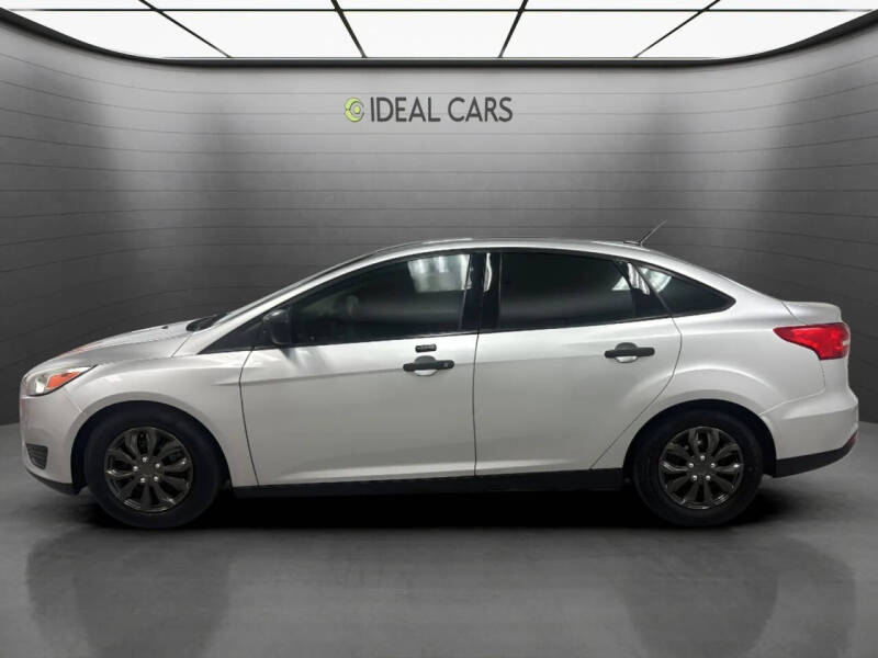 2016 Ford Focus S
