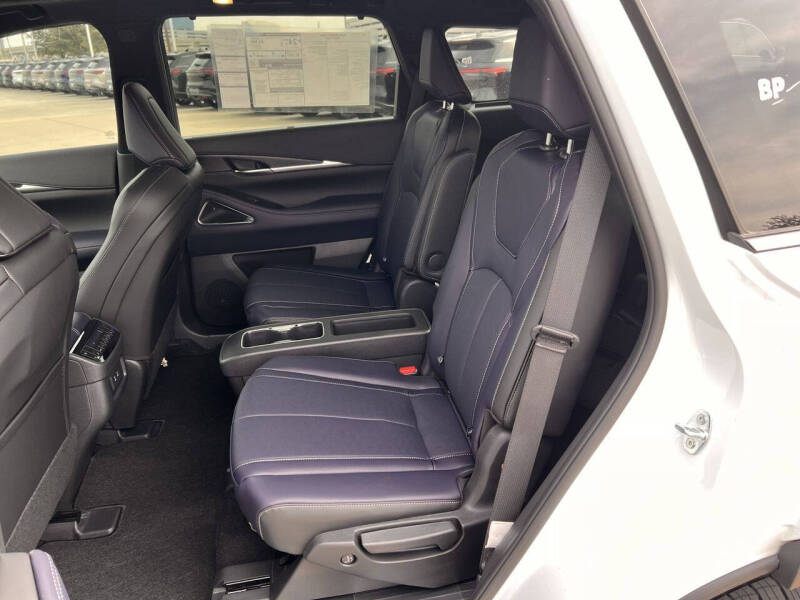 2026 Infiniti QX60 Sport