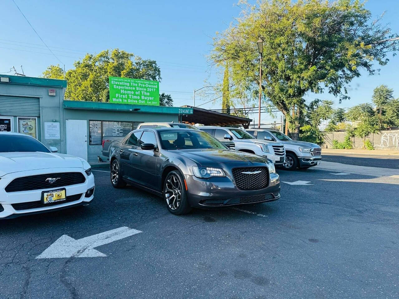 Gray 2018 Chrysler 300 Touring Touring 4dr Sedan 2
