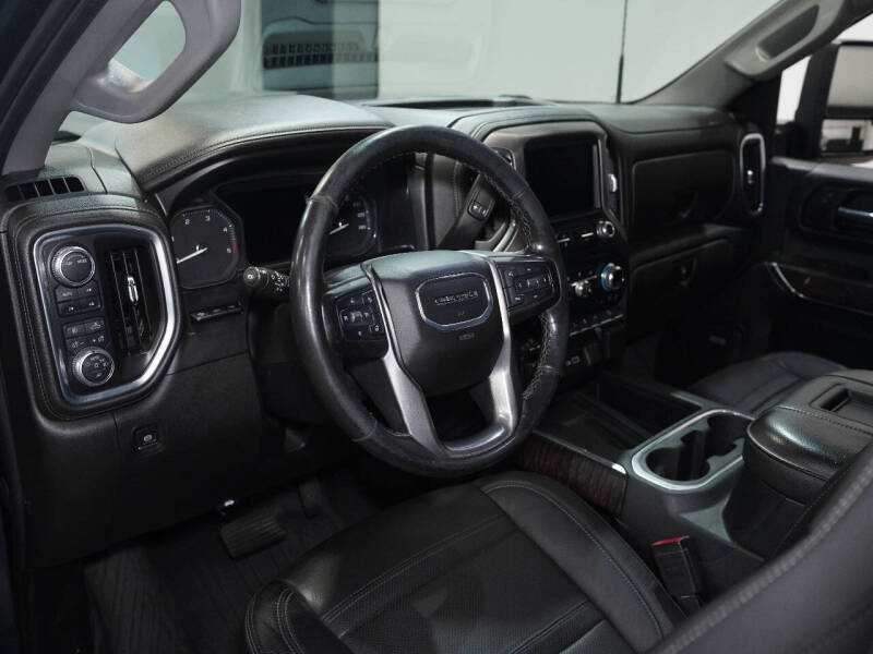 2020 GMC Sierra 2500HD Denali