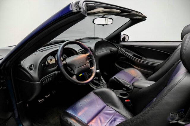 2004 Ford Mustang SVT Cobra