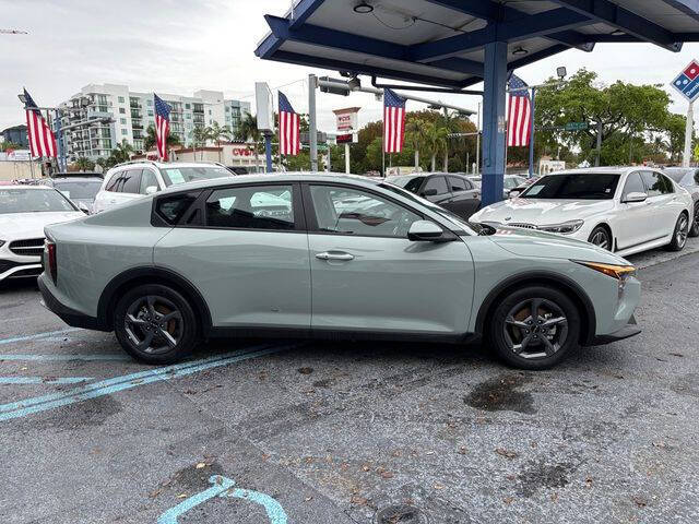 2025 Kia K4 LX