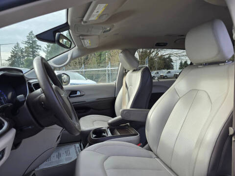 2021 Chrysler Voyager LXi