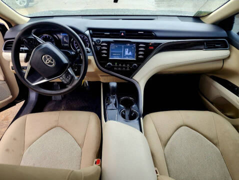 2019 Toyota Camry LE