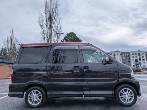 2000 Daihatsu Atrai7
