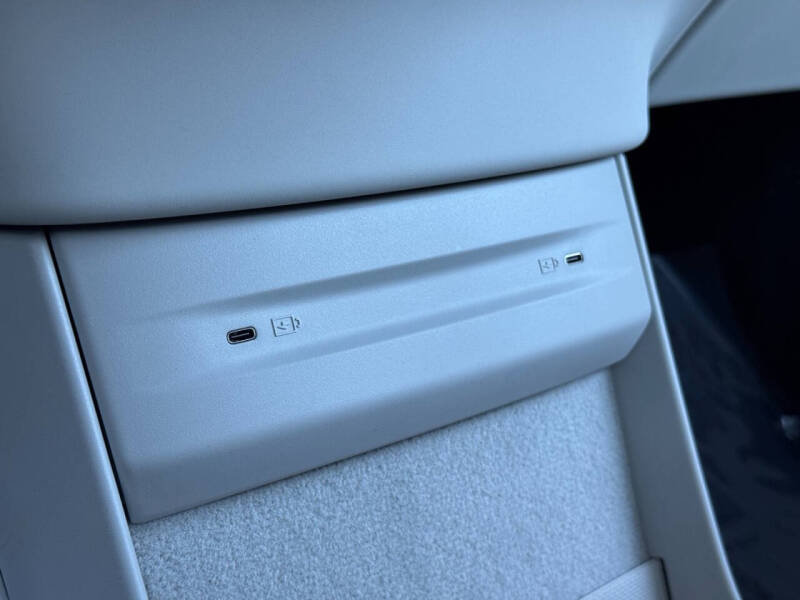 2025 Volvo EX90 Twin Performance Ultra 7P