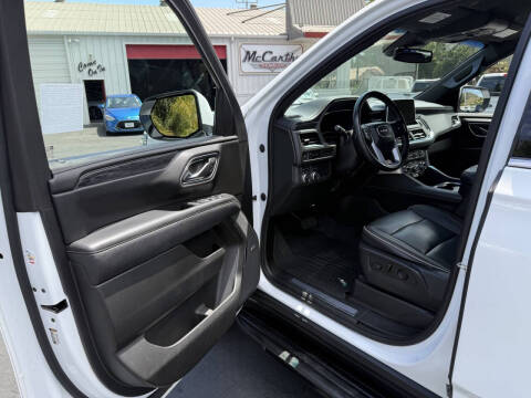 2023 GMC Yukon XL SLT