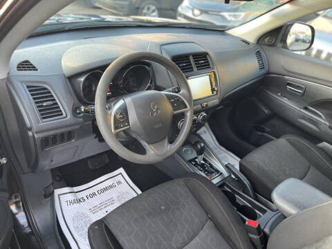 2020 Mitsubishi Outlander Sport ES