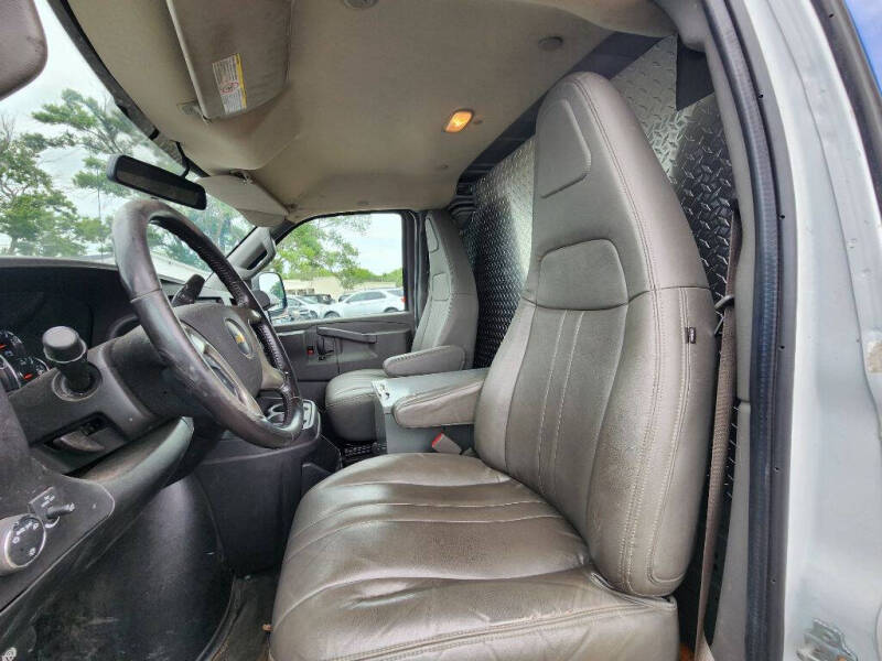 2019 Chevrolet Express 2500