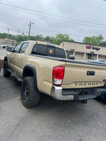2017 Toyota Tacoma SR5 V6