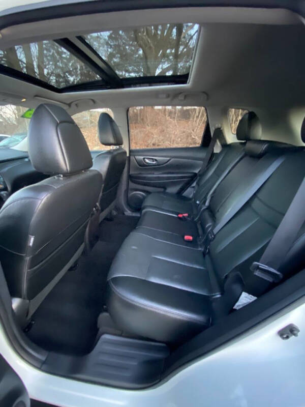 2016 Nissan Rogue SL