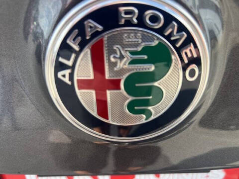2021 Alfa Romeo Giulia Ti Sport