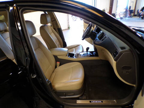 2011 Hyundai Genesis 4.6L V8