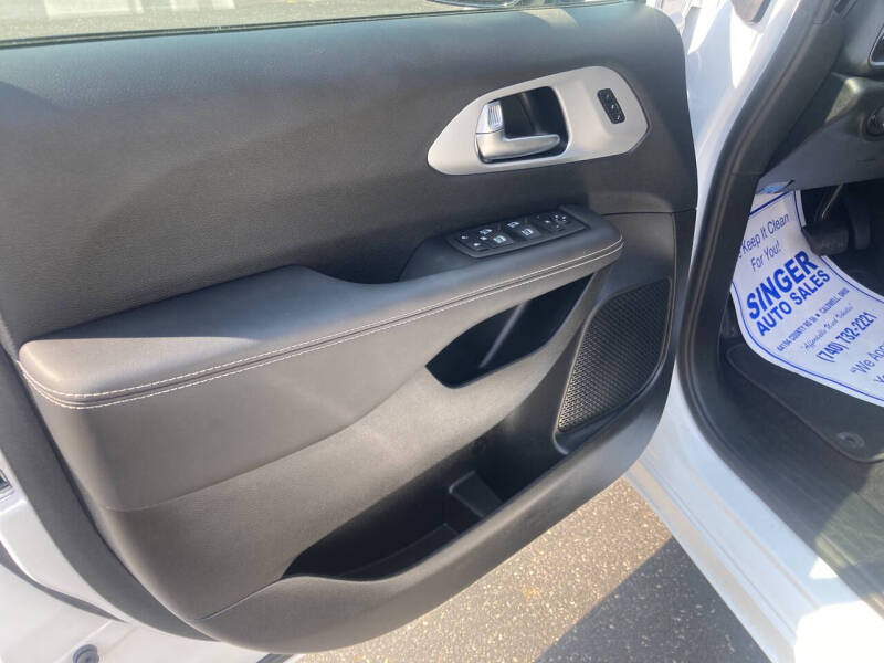 2025 Chrysler Pacifica Limited