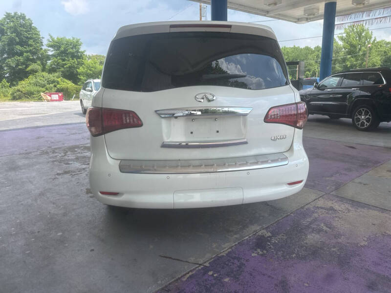 2016 Infiniti QX80