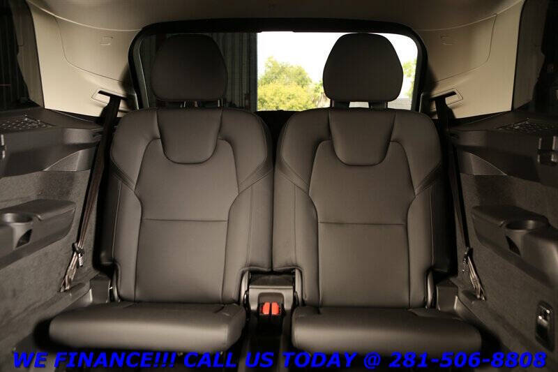 2025 Volvo XC90 B6 Plus Bright Theme 7P