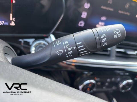 2025 Chevrolet Trax RS