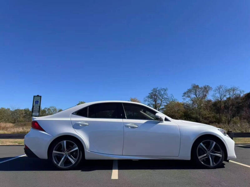 2018 Lexus IS 300