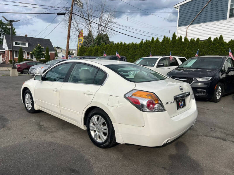 2011 Nissan Altima
