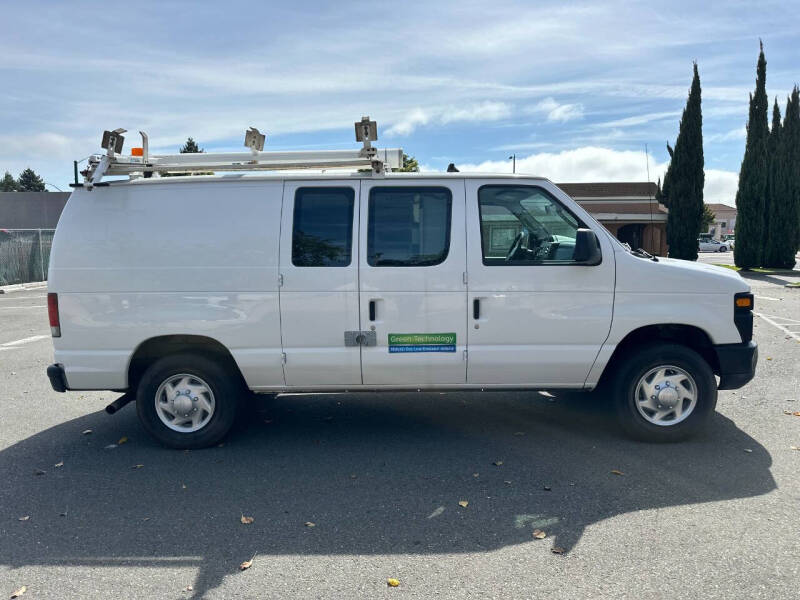 2009 Ford E-Series E-250