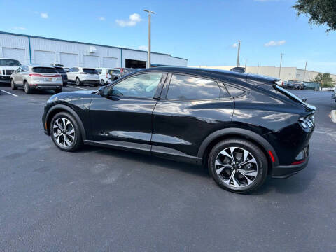 2025 Ford Mustang Mach-E Select