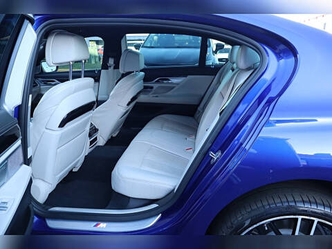2018 BMW 7 Series 750i