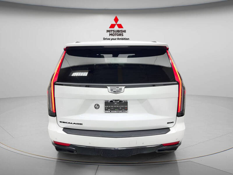 2022 Cadillac Escalade ESV Sport