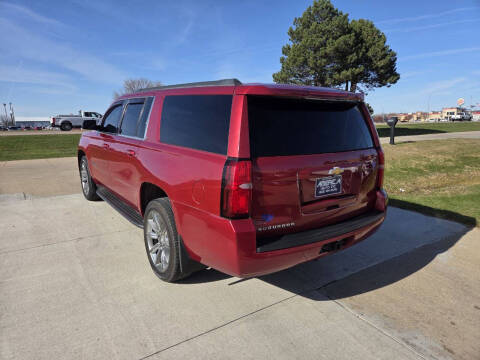 2015 Chevrolet Suburban LT
